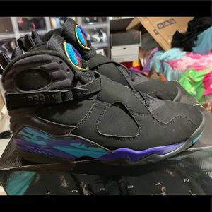 Jordan Retro 8 aquas size 11